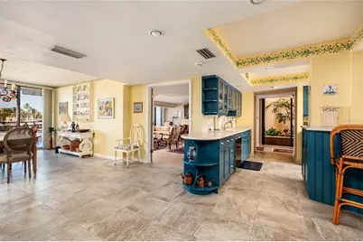 2795 Kipps Colony Drive S #101-102, Saint Petersburg, FL 33707 - Photo 13