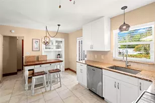 1419 Gray St S, Gulfport, FL 33707 - Photo 9