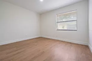 8317 N Marks St, Tampa, FL 33604 - Photo 17