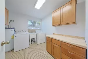 1507 76th Ave N, Saint Petersburg, FL 33702 - Photo 33