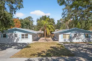 610 14th Ave NW, Largo, FL 33770 - Photo 1