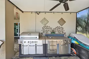 11525 Lake Lucaya Dr, Riverview, FL 33579 - Photo 83