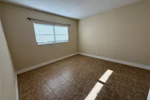 12175 3rd St E, Treasure Island, FL 33706 - Photo 9