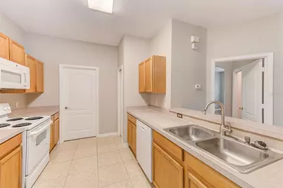 20306 Oak Key Court, Tampa, FL 33647 - Photo 17