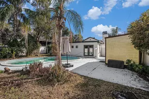 1702 E Knollwood St, Tampa, FL 33610 - Photo 31