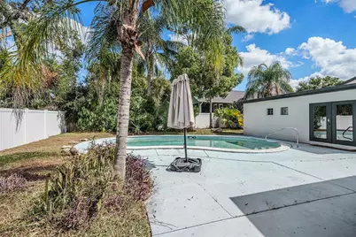 1702 E Knollwood Street, Tampa, FL 33610 - Photo 27