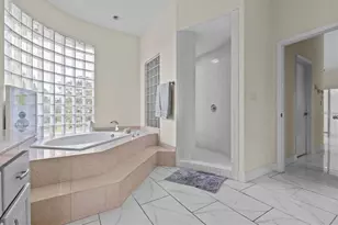 1520 Jade Ln, Tarpon Springs, FL 34689 - Photo 27