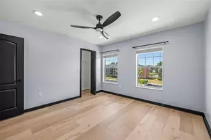 6912 Towering Spruce Dr, Riverview, FL 33578 - Photo 19