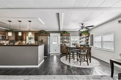 209 E 52nd Avenue Plaza E, Bradenton, FL 34203 - Photo 25