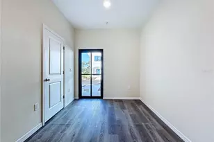 4366 Cambio Gdns Ct, Tampa, FL 33610 - Photo 23