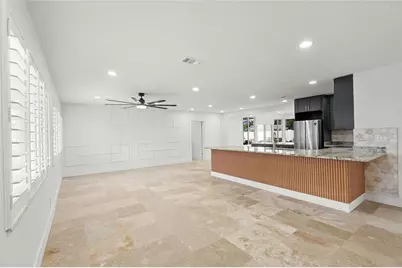 4681 Shore Acres Boulevard NE, Saint Petersburg, FL 33703 - Photo 5