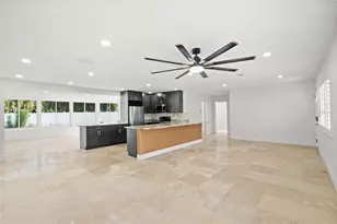 4681 Shore Acres Blvd NE, Saint Petersburg, FL 33703 - Photo 7