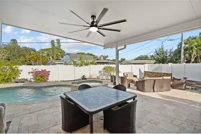 4681 Shore Acres Boulevard NE, Saint Petersburg, FL 33703 - Photo 25