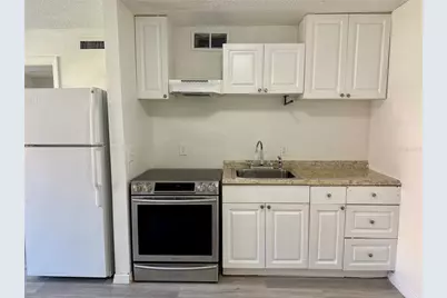 9013 Westchester Circle #32, Tampa, FL 33604 - Photo 7