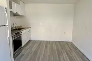 9013 Westchester Cir, Tampa, FL 33604 - Photo 15