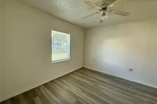 9013 Westchester Cir, Tampa, FL 33604 - Photo 9