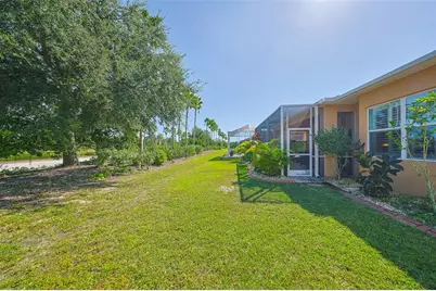 321 Siena Vista Place, Sun City Center, FL 33573 - Photo 37