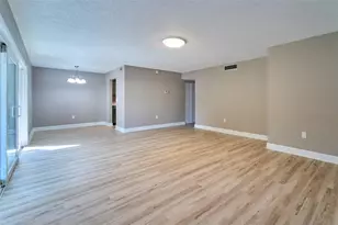 722 116th Street N, Saint Petersburg, FL 33716 - Photo 21