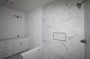 6605 N Nebraska Ave, Tampa, FL 33604 - Photo 9