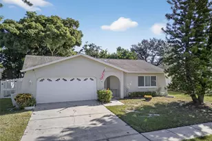 1993 Citrus Hill Rd, Palm Harbor, FL 34683 - Photo 1