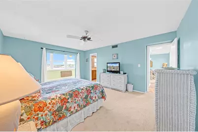 4725 Cove Circle #302, Saint Petersburg, FL 33708 - Photo 23