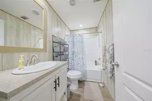 12124 Redrose Ave, Weeki Wachee, FL 34614 - Photo 11