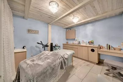 2130 W Bay Drive, Largo, FL 33770 - Photo 11