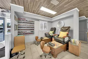 2130 W Bay Dr, Largo, FL 33770 - Photo 17