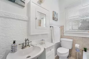 2402 N Ridgewood Ave, Tampa, FL 33602 - Photo 15