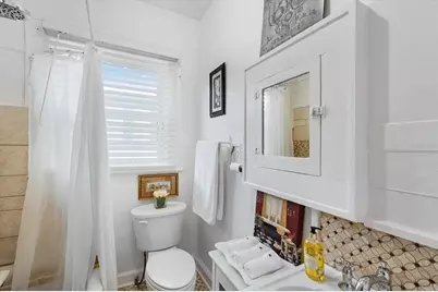 2402 N Ridgewood Avenue, Tampa, FL 33602 - Photo 25