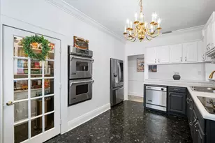 2402 N Ridgewood Ave, Tampa, FL 33602 - Photo 21