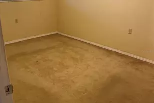 8220 112th St, Seminole, FL 33772 - Photo 7