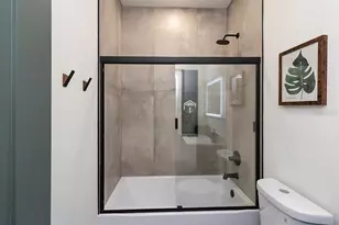 8103 N Klondyke St, Tampa, FL 33604 - Photo 27