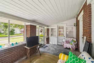 708 N Warnell St, Plant City, FL 33563 - Photo 43