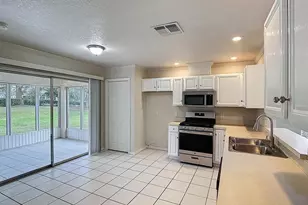 6429 Barberry Ct, Lakewood Ranch, FL 34202 - Photo 13