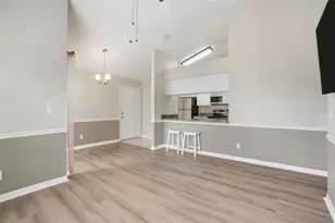 3002 W Cleveland St, Tampa, FL 33609 - Photo 11