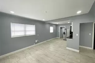 3428 Ithaca St N, Saint Petersburg, FL 33713 - Photo 3