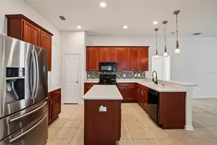 1804 Prairie Grass Ln, Valrico, FL 33594 - Photo 13