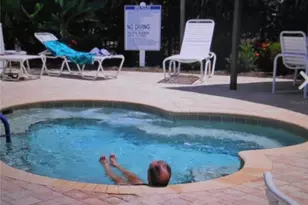 344 Mystic Falls Dr, Apollo Beach, FL 33572 - Photo 11