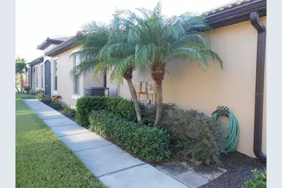 344 Mystic Falls Drive, Apollo Beach, FL 33572 - Photo 1