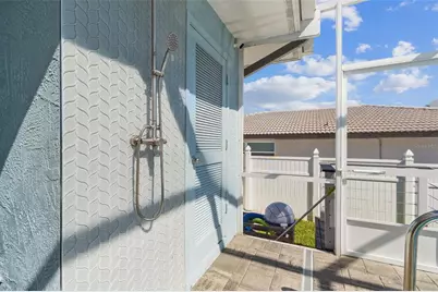 320 Belle Isle Avenue, Belleair Beach, FL 33786 - Photo 47