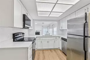 11211 Rollingwood Dr, Port Richey, FL 34668 - Photo 3