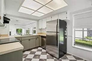 11211 Rollingwood Dr, Port Richey, FL 34668 - Photo 5