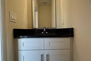 4368 Cambio Gdns Ct, Tampa, FL 33610 - Photo 11