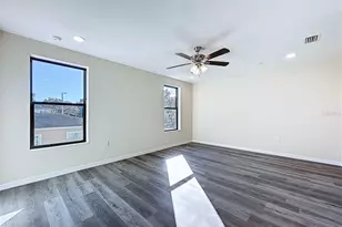 4370 Cambio Gdns Ct, Tampa, FL 33610 - Photo 31