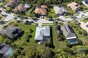 316 Royal Bonnet Dr, Apollo Beach, FL 33572 - Photo 53