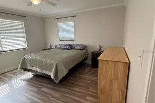 1200 Abbey Crescent Ln, Clearwater, FL 33759 - Photo 29