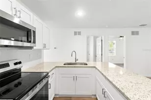 3723 Temple St, Tampa, FL 33619 - Photo 9