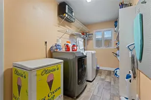 2020 Coronet Ln, Clearwater, FL 33764 - Photo 15