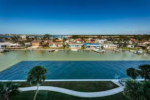 4725 Cove Cir, Saint Petersburg, FL 33708 - Photo 17